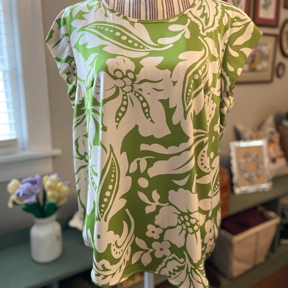 RACHEL Rachel Roy Tops - Rachel Roy green and ivory print blouse